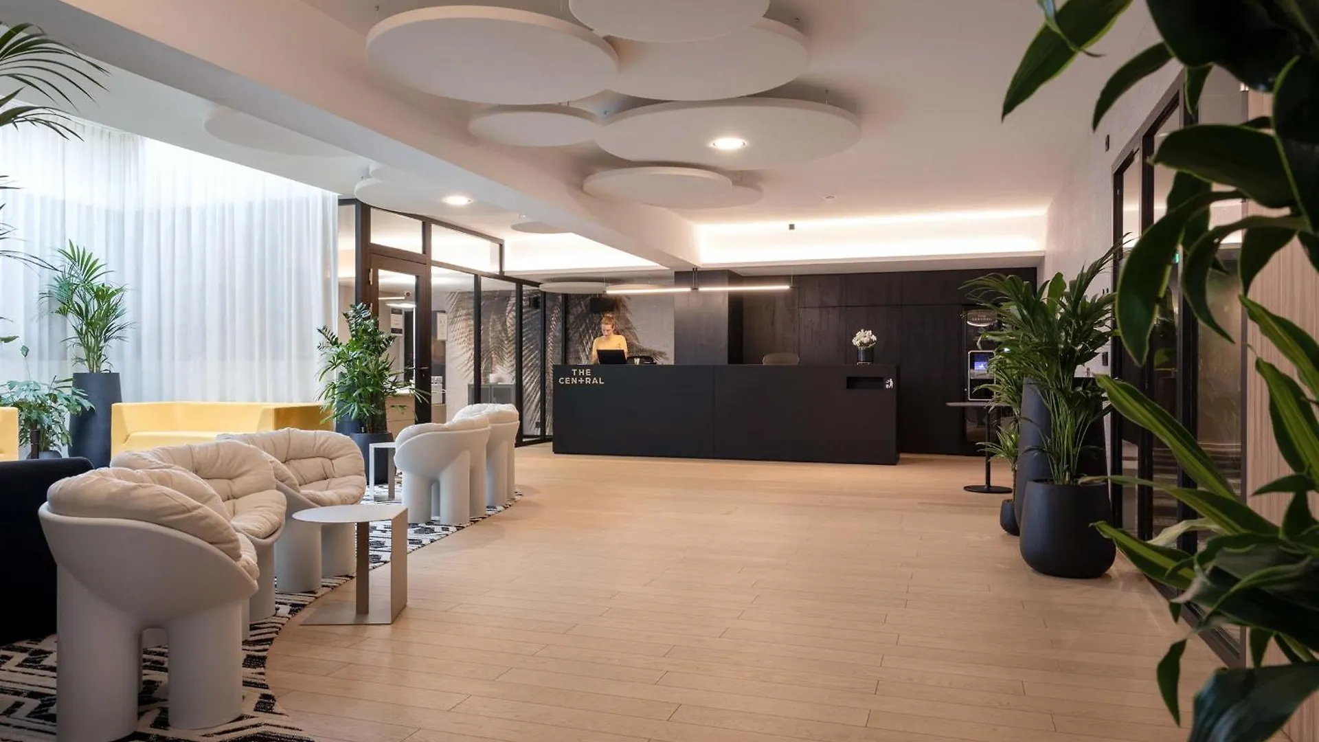 ****  The Central Kirchberg - Smart Aparthotel Luxembourg Luxembourg